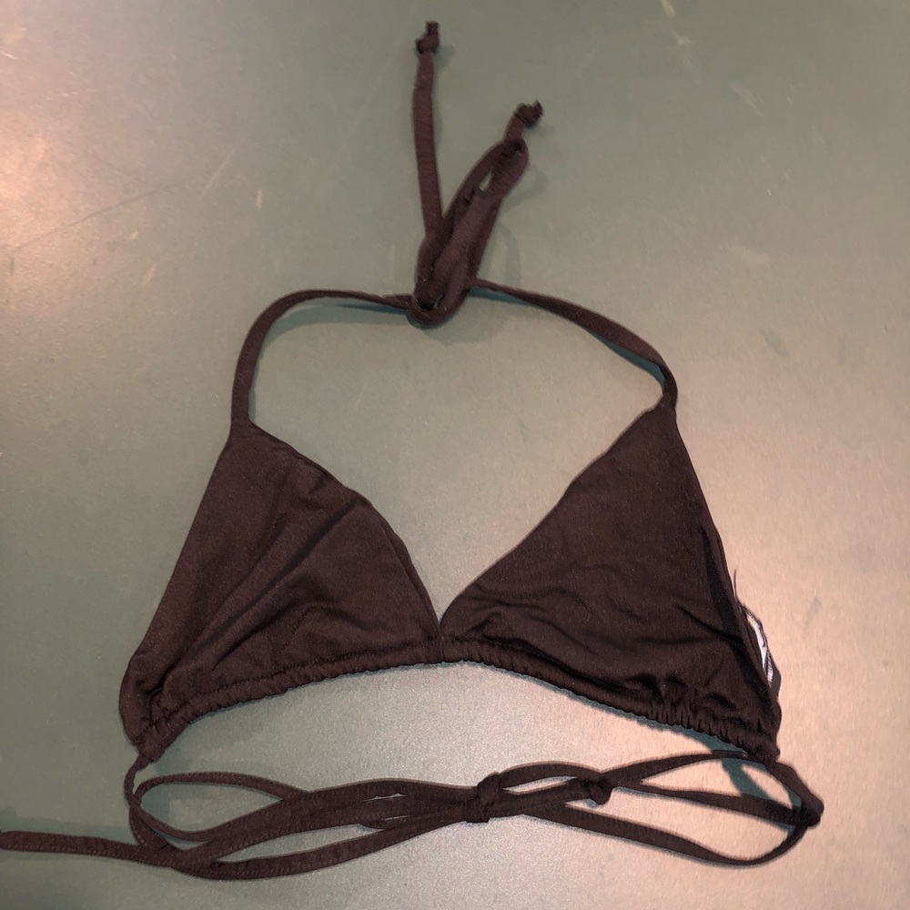 Black bikini top